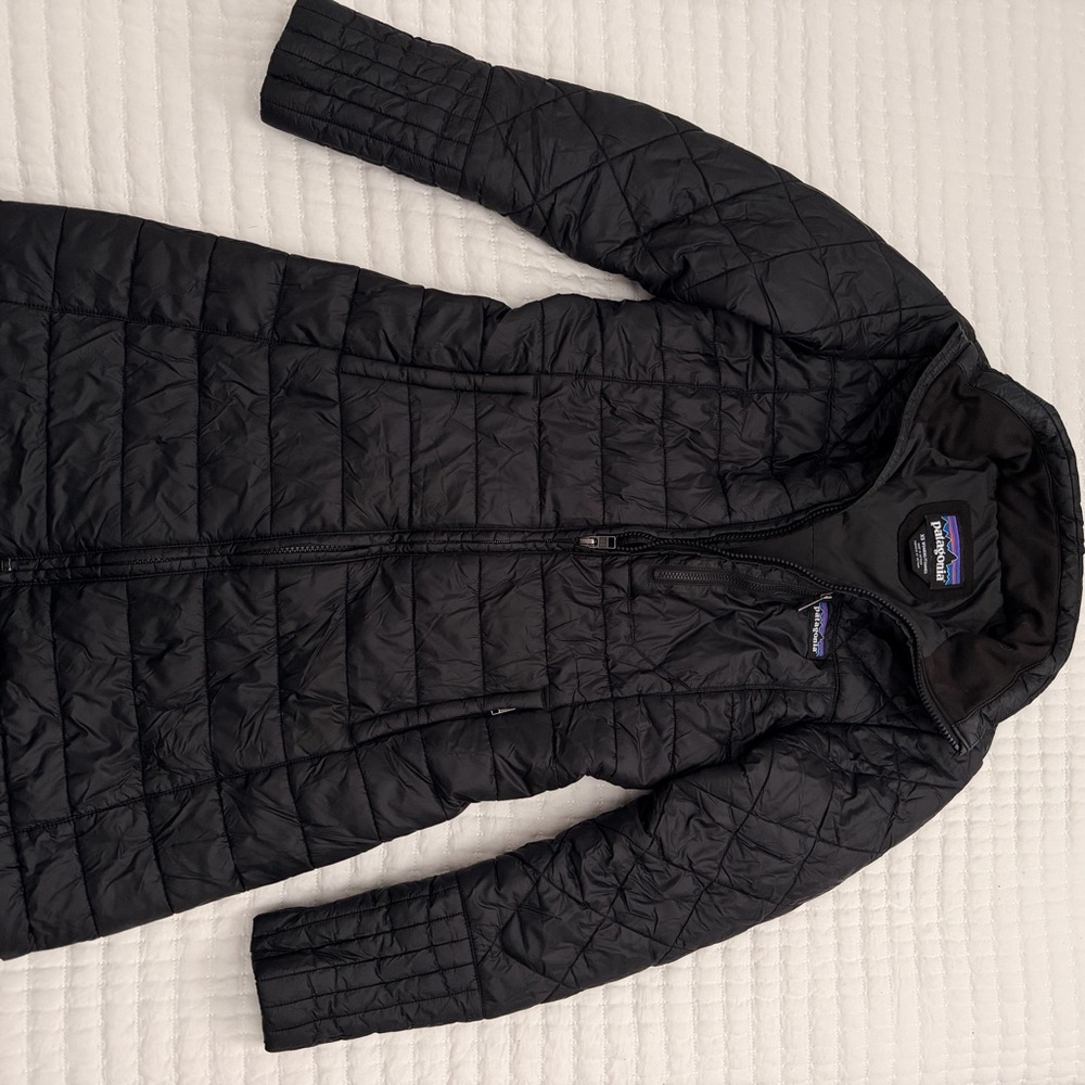 Patagonia Women's Black Puffer Jacket